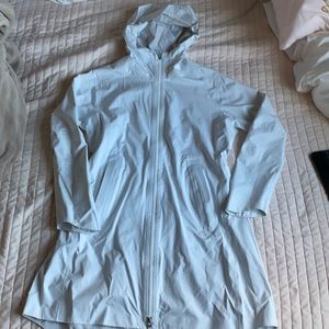 Athleta Rain Jacket Size small